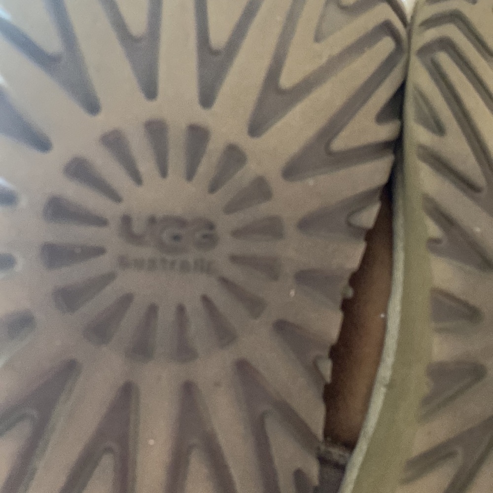 Ugg Bailey Button Triple Boot - image 7